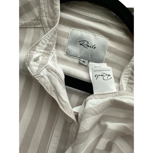 Rails Striped Button Down One Pocket Shirt Beige & White Size M - Picture 6 of 6